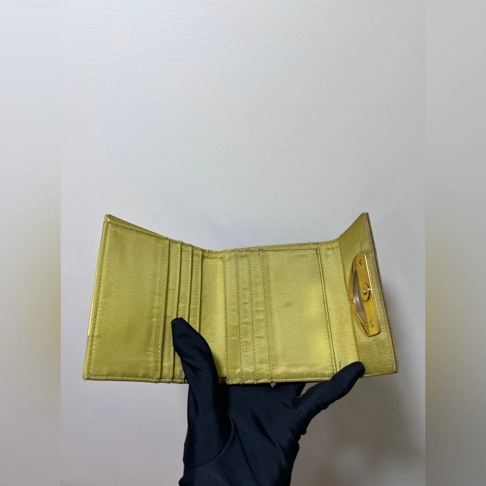 Authentic💚Dior wallet.Green